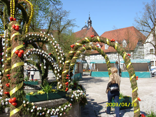 Osterbrunnen in Heiligenstadt